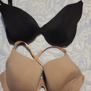 Women's Black and Tan Bra Set